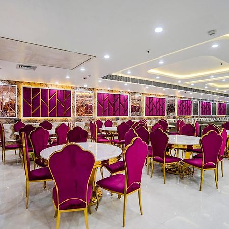 גאזיאבאד Townhouse Grand Address Hotel And Banquet מראה חיצוני תמונה