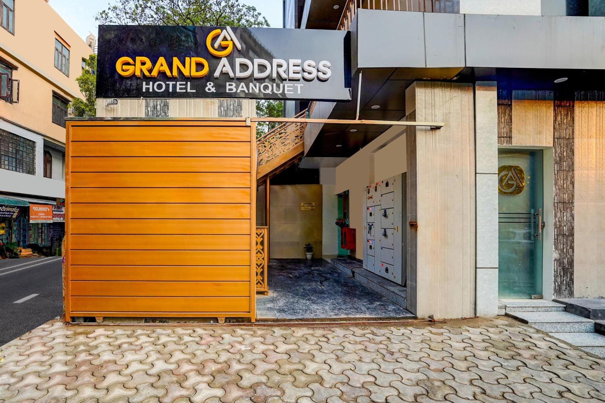 גאזיאבאד Townhouse Grand Address Hotel And Banquet מראה חיצוני תמונה